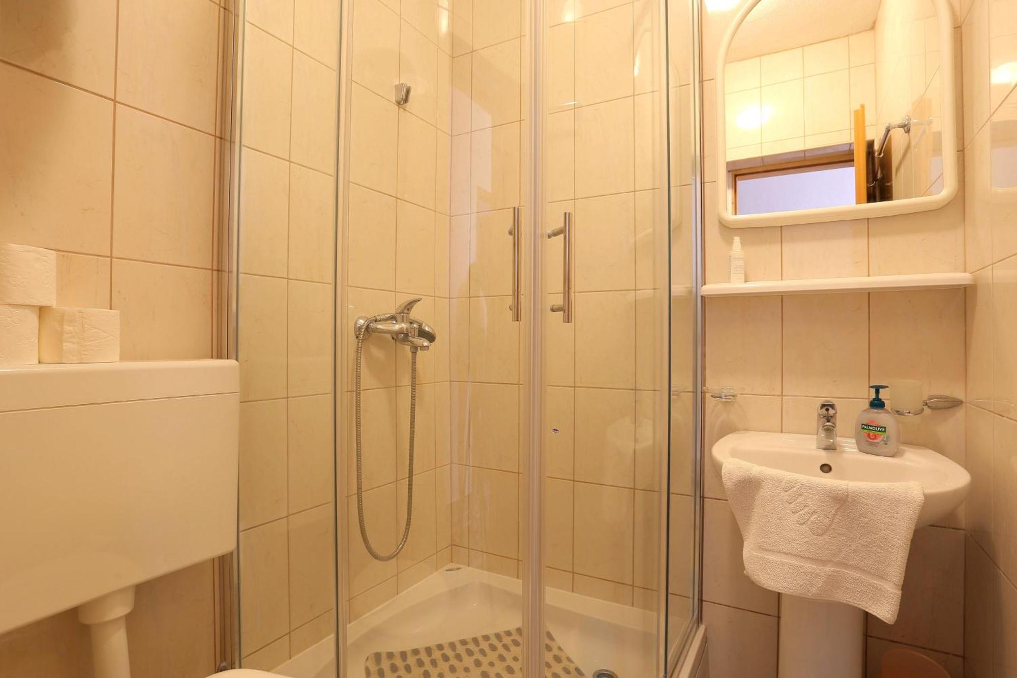 Apartments And Rooms With Parking Space Tucepi, Makarska - 5263 מראה חיצוני תמונה
