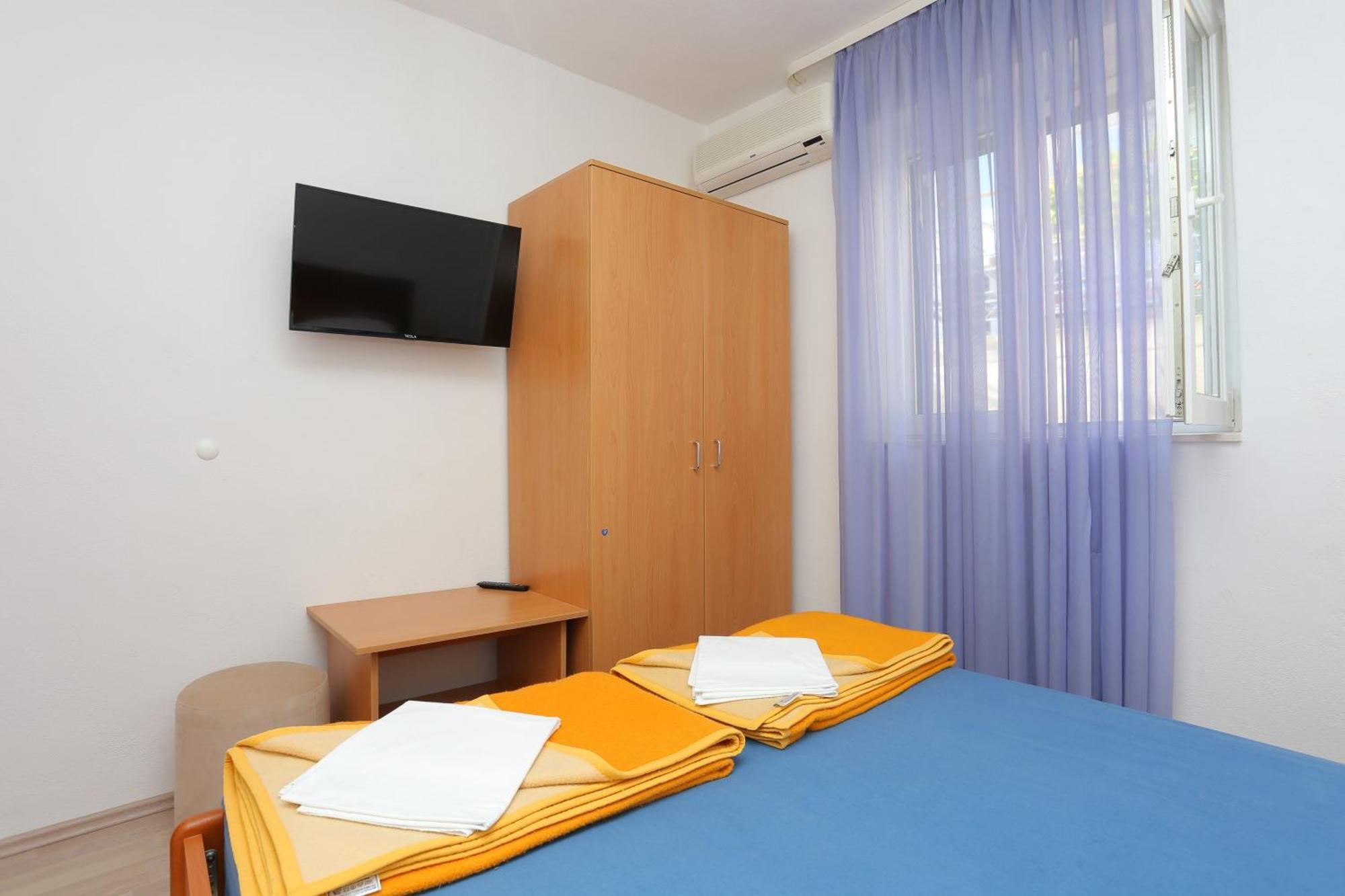 Apartments And Rooms With Parking Space Tucepi, Makarska - 5263 חדר תמונה